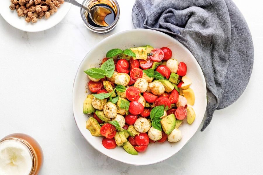 From Caprese to Tex-Mex: Unique Tomato Avocado Salad Twists